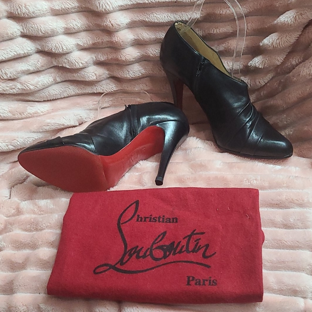 CHRISTIAN LOUBOUTIN VINTAGE BOOTIES